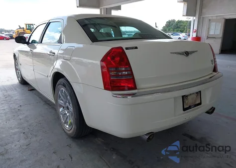 2006 Chrysler 300C from USA, damaged, VIN 2C3KA63H46H309473